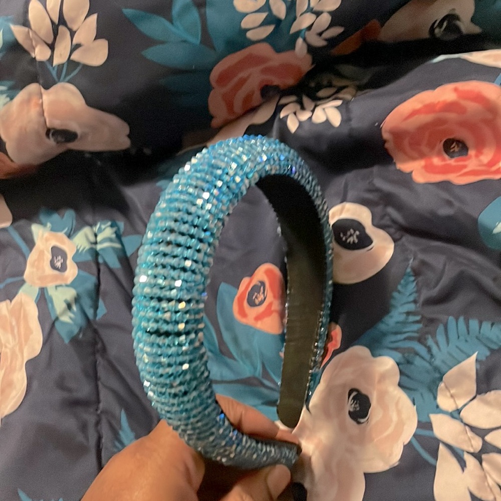 Headbands for sale! 1:Grey 2:Blue 2:regular Jean 2:Jean with the chain.